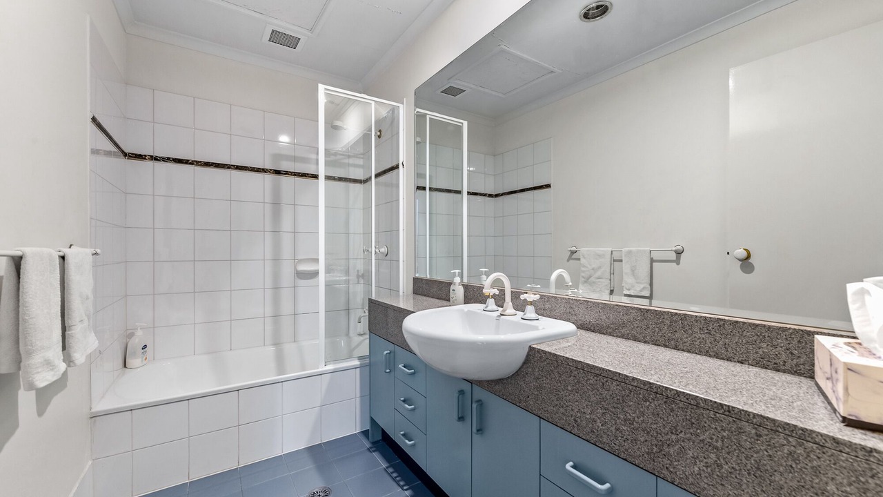 Photo of Bathroom in Southbank