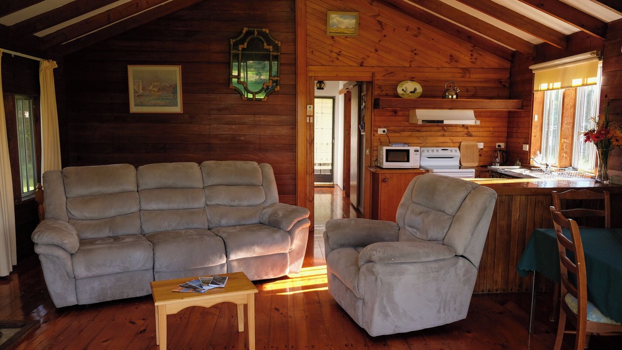 Photo of Livingroom in Eagle Point