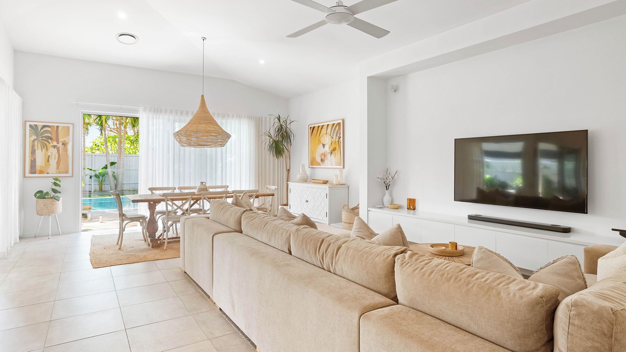 Photo of Livingroom in Suffolk Park