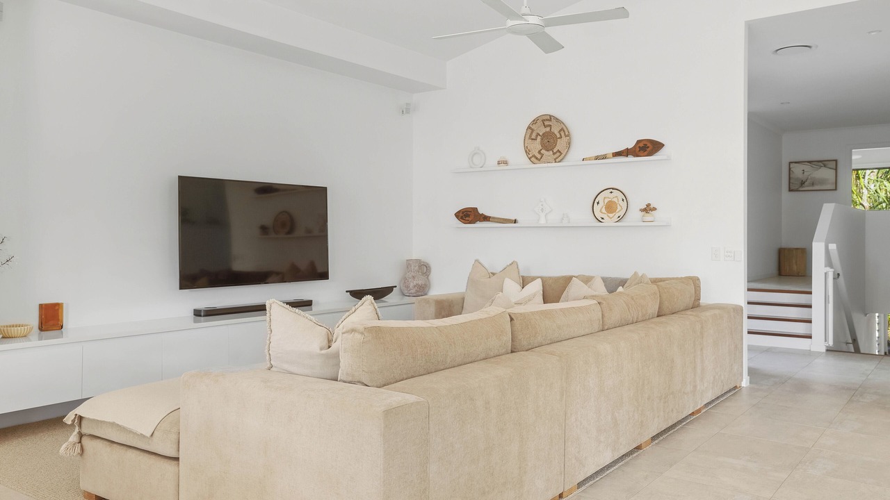 Photo of Livingroom in Suffolk Park