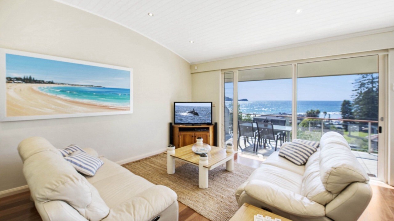 Photo of Livingroom in Avoca Beach