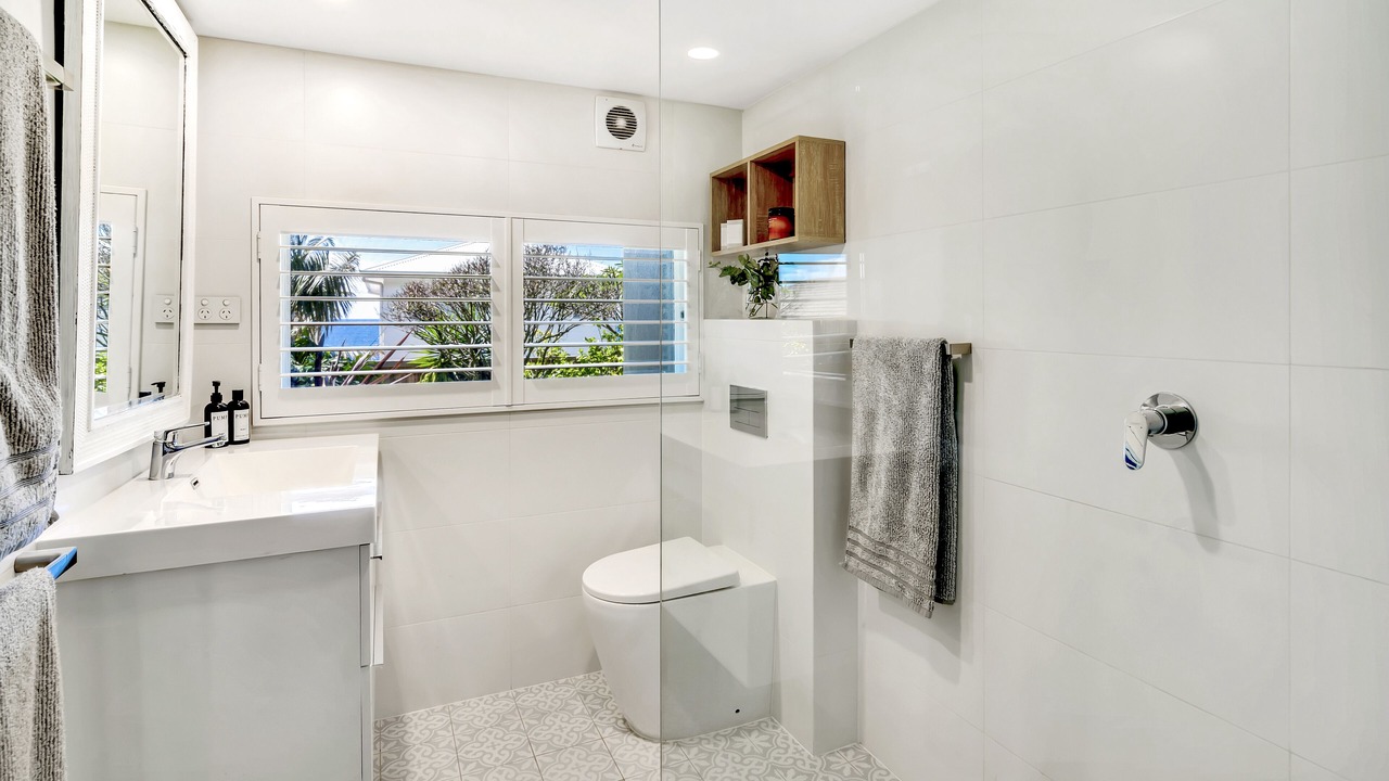 Photo of Bathroom in Freshwater