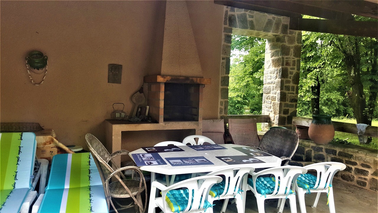 Photo of Outdoor in Berrias-et-Casteljau