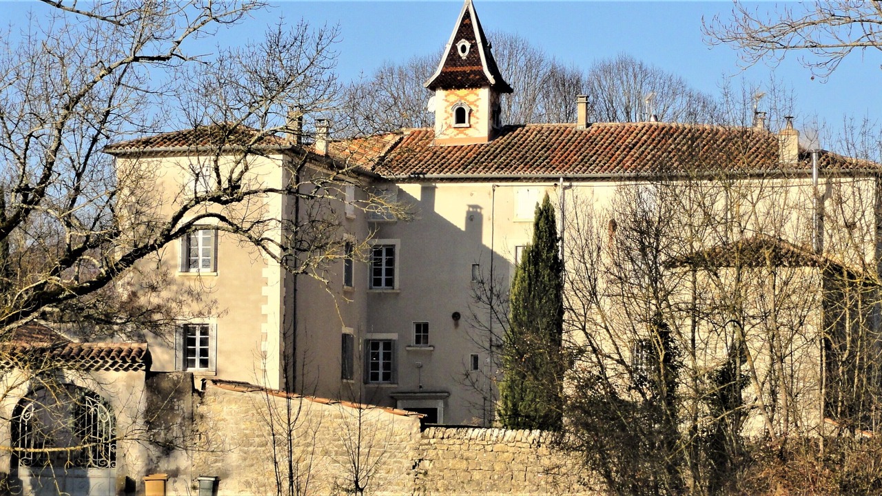 Photo of Outdoor in Berrias-et-Casteljau