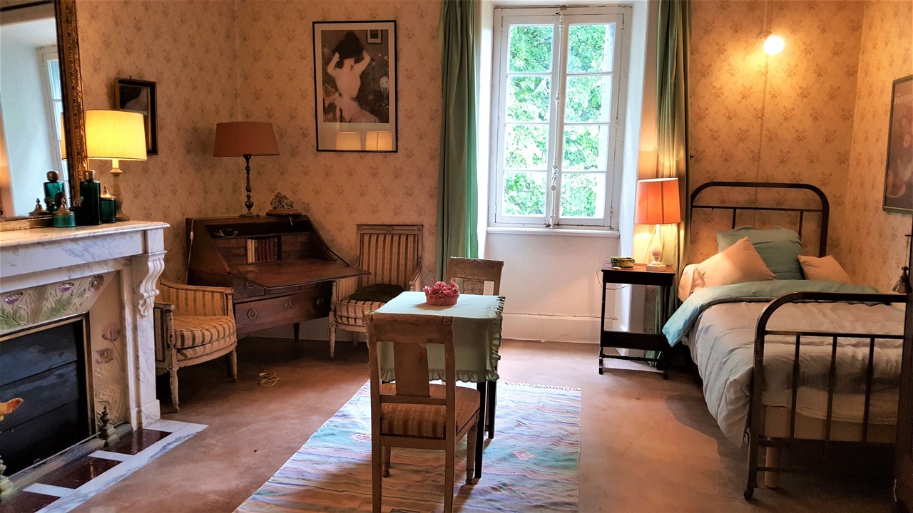 Photo of Bedroom in Berrias-et-Casteljau