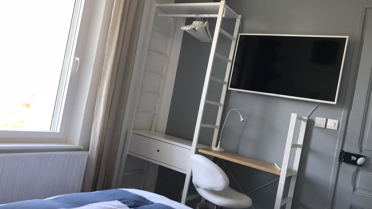 Photo of Bedroom in Quartier Beauregard-Boufflers-Buthegnemont-Boudonville