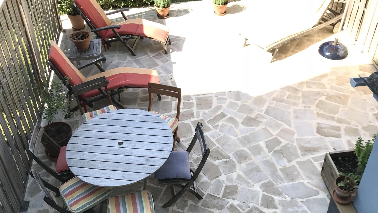 Photo of Outdoor in Quartier Beauregard-Boufflers-Buthegnemont-Boudonville