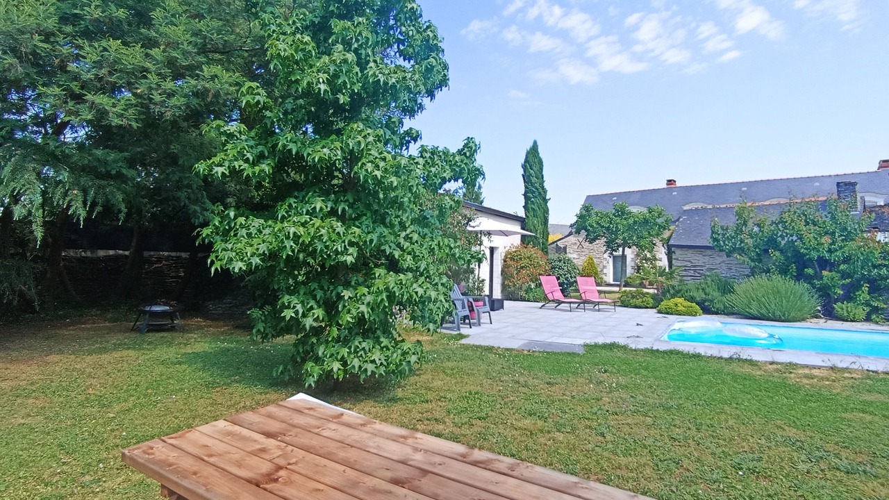 Photo of Patio Balcony in Juigne-sur-Loire