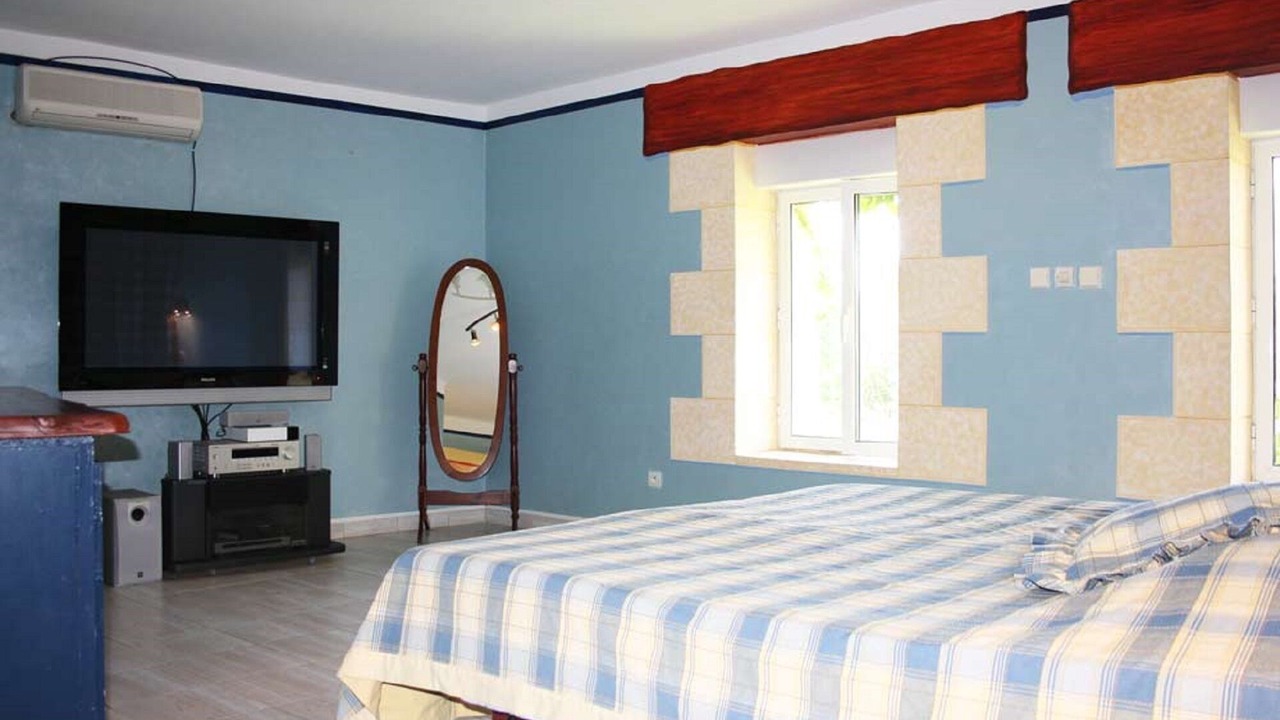 Photo of Bedroom in Serignan-du-Comtat