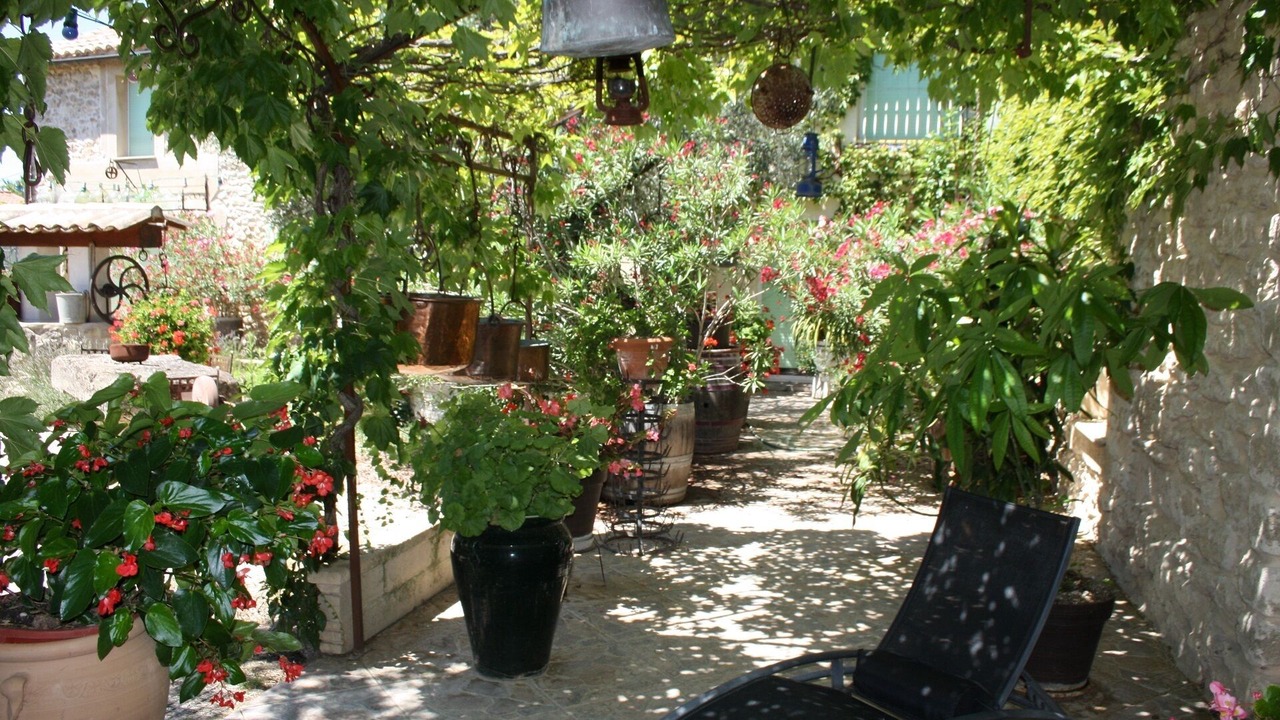 Photo of Outdoor in Serignan-du-Comtat