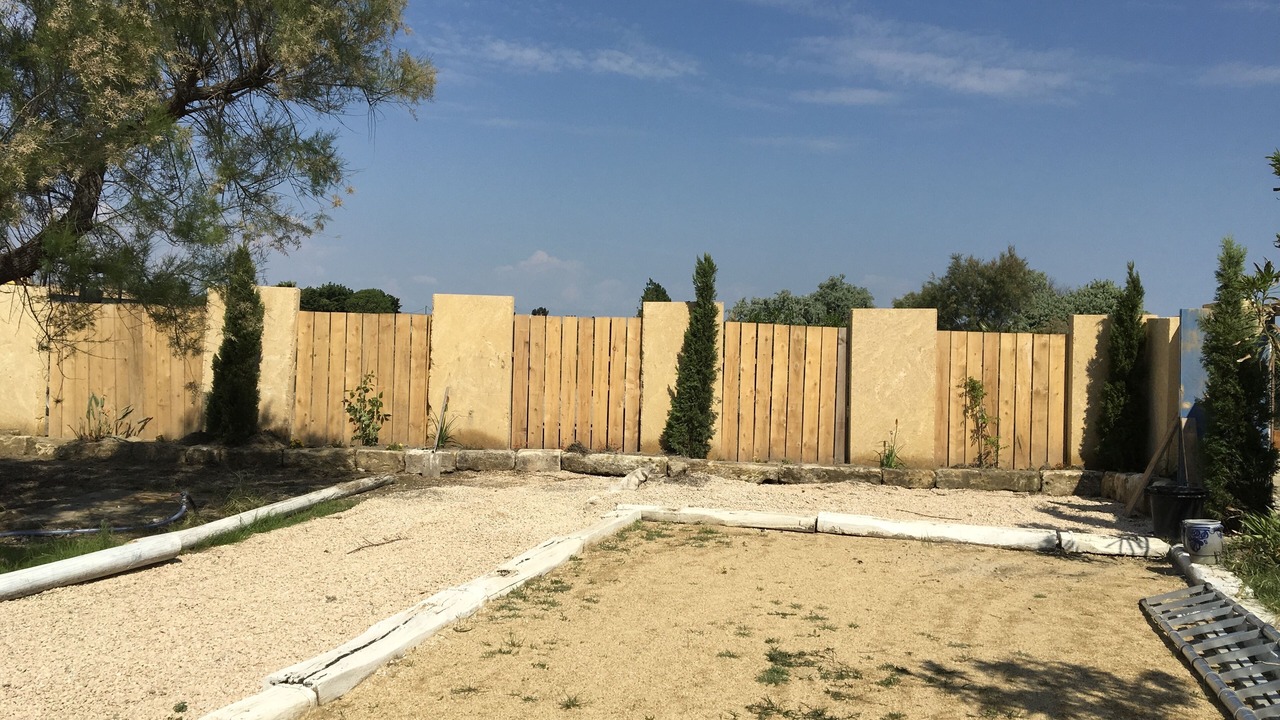 Photo of Outdoor in Saint-Laurent-d'Aigouze