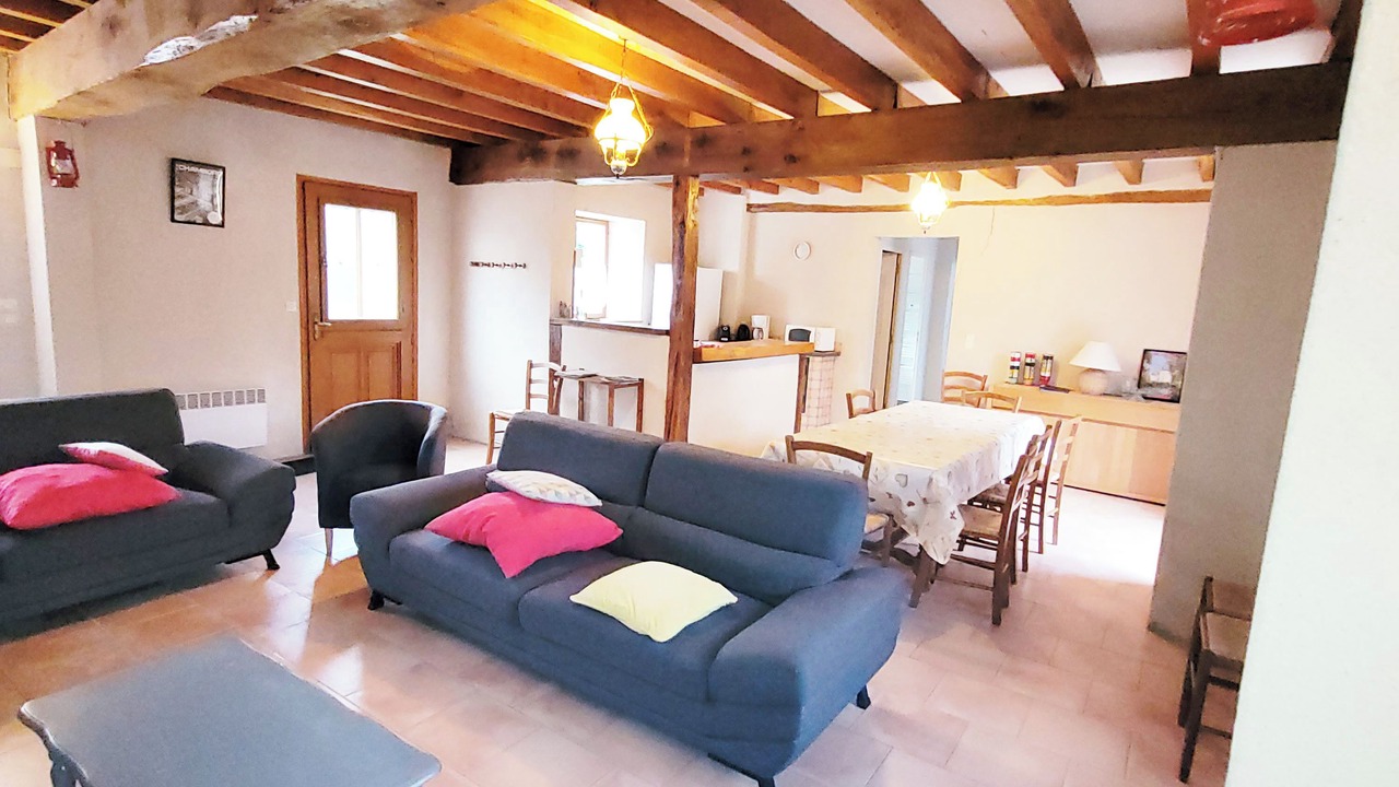 Photo of Livingroom in Cere-la-Ronde