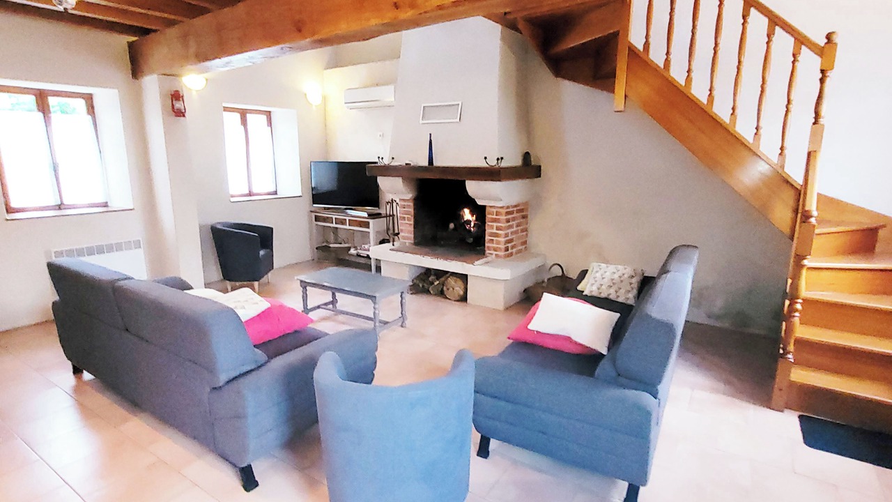 Photo of Livingroom in Cere-la-Ronde