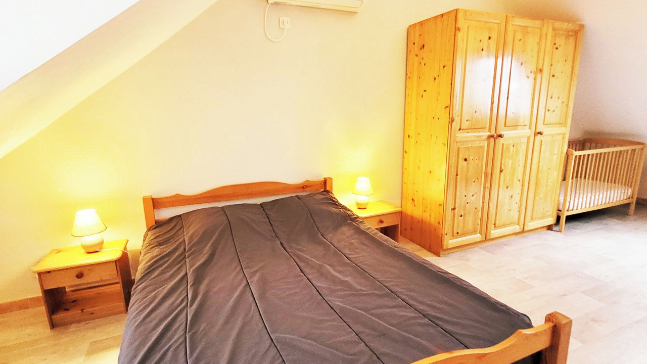 Photo of Bedroom in Cere-la-Ronde