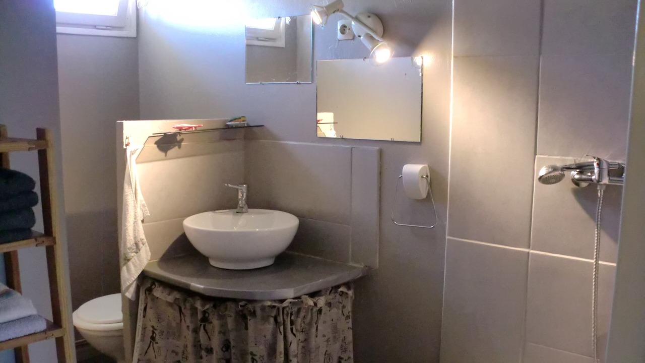 Photo of Bathroom in Trebes