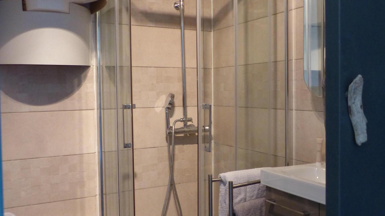 Photo of Bathroom in Celleneuve