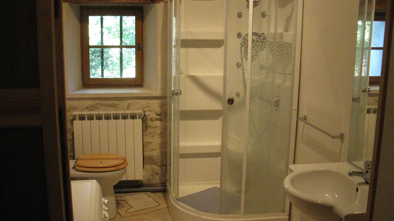 Photo of Bathroom in Venejan