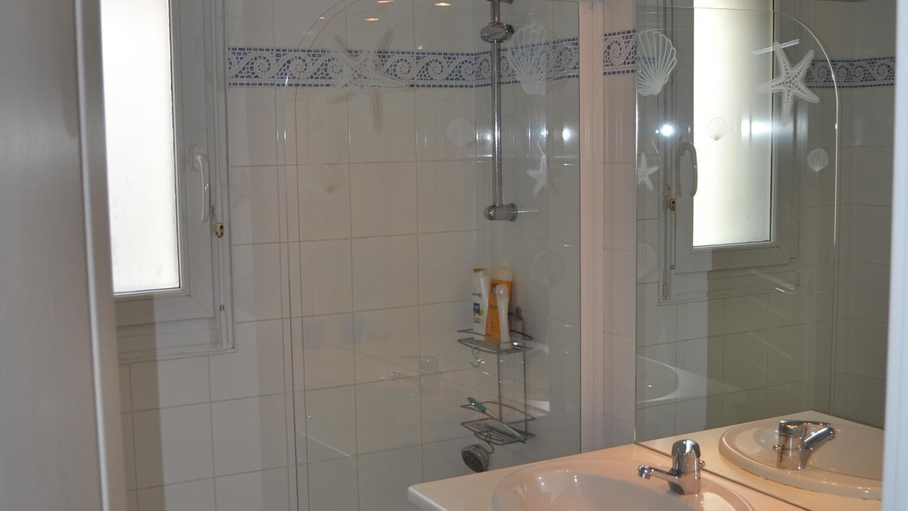 Photo of Bathroom in Bray-Dunes