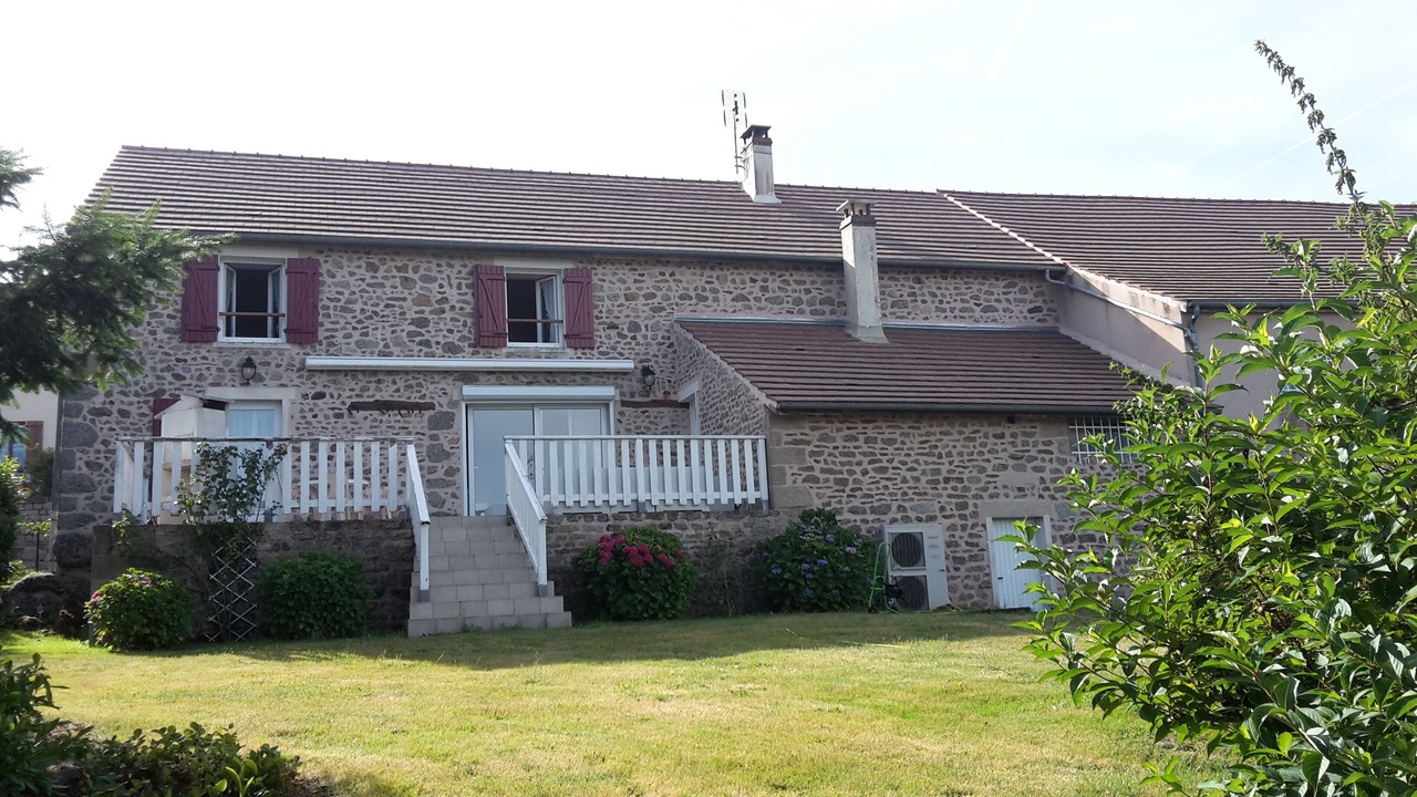 Photo of Outdoor in Sainte-Magnance