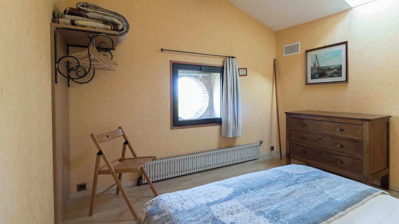 Photo of Bedroom in Caraman