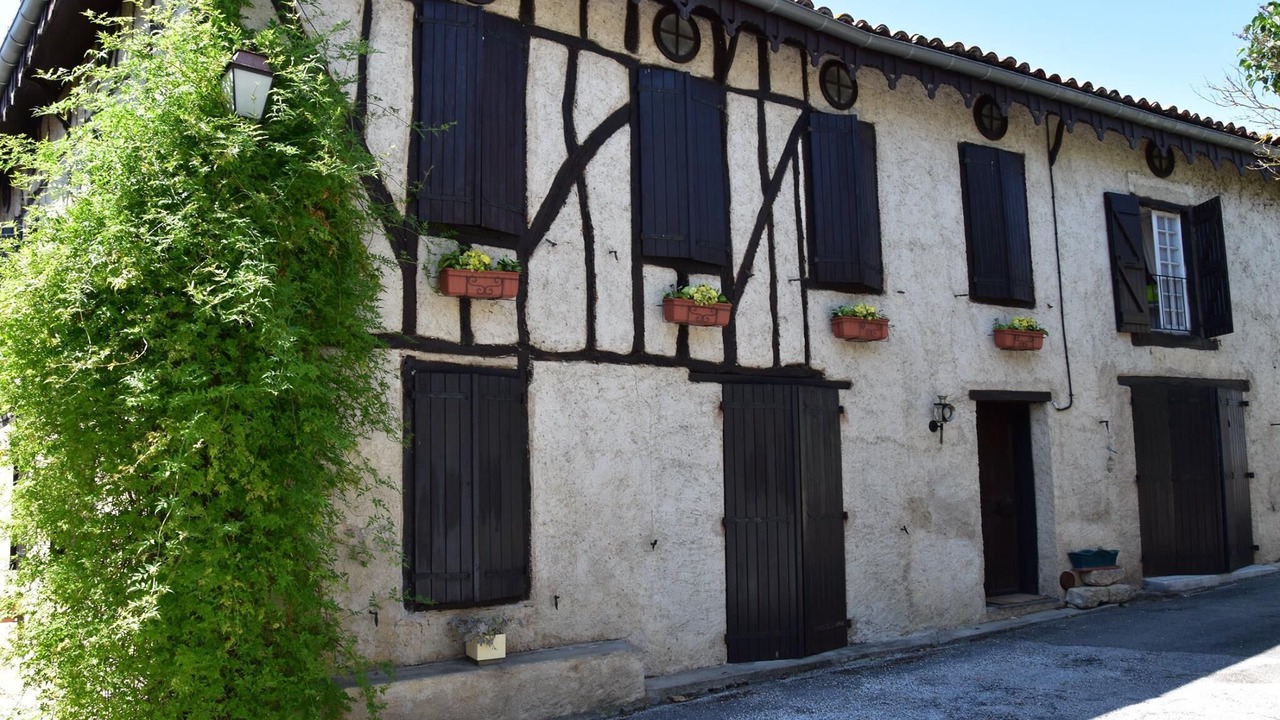 Photo of Outdoor in Caraman