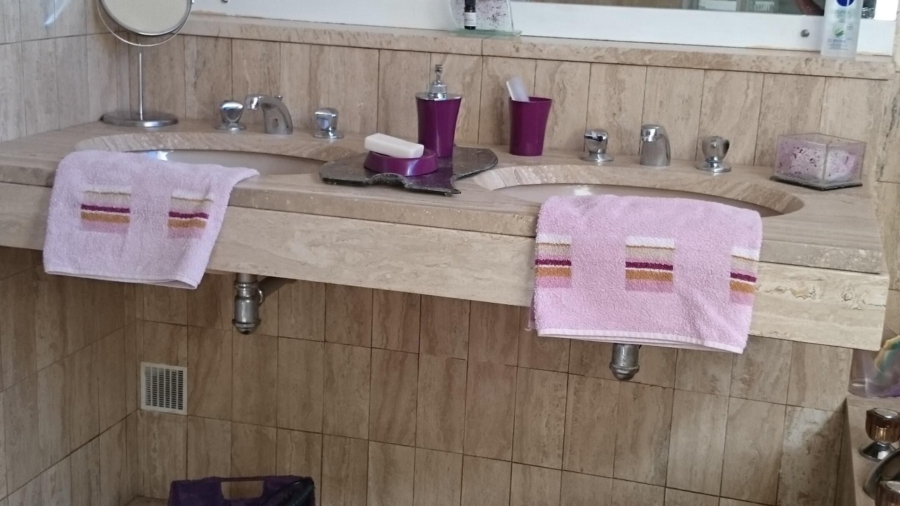 Photo of Bathroom in Montolieu