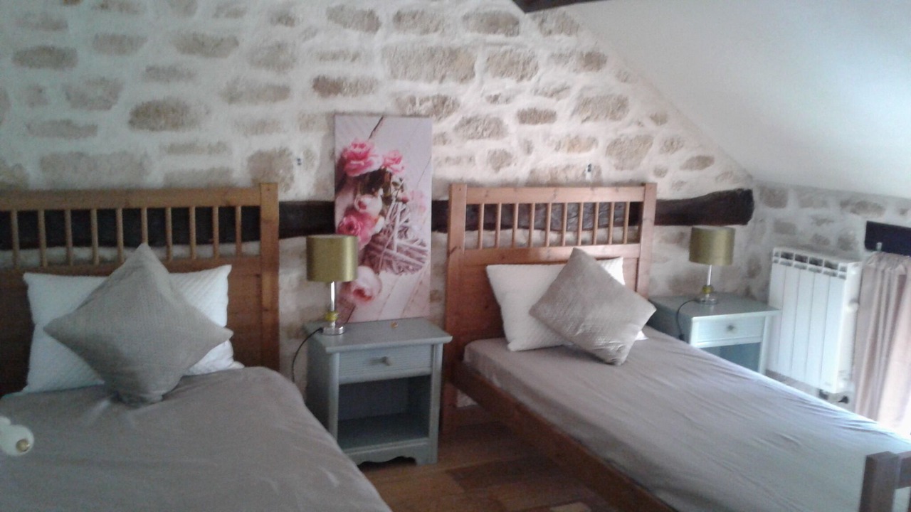 Photo of Bedroom in Echarcon