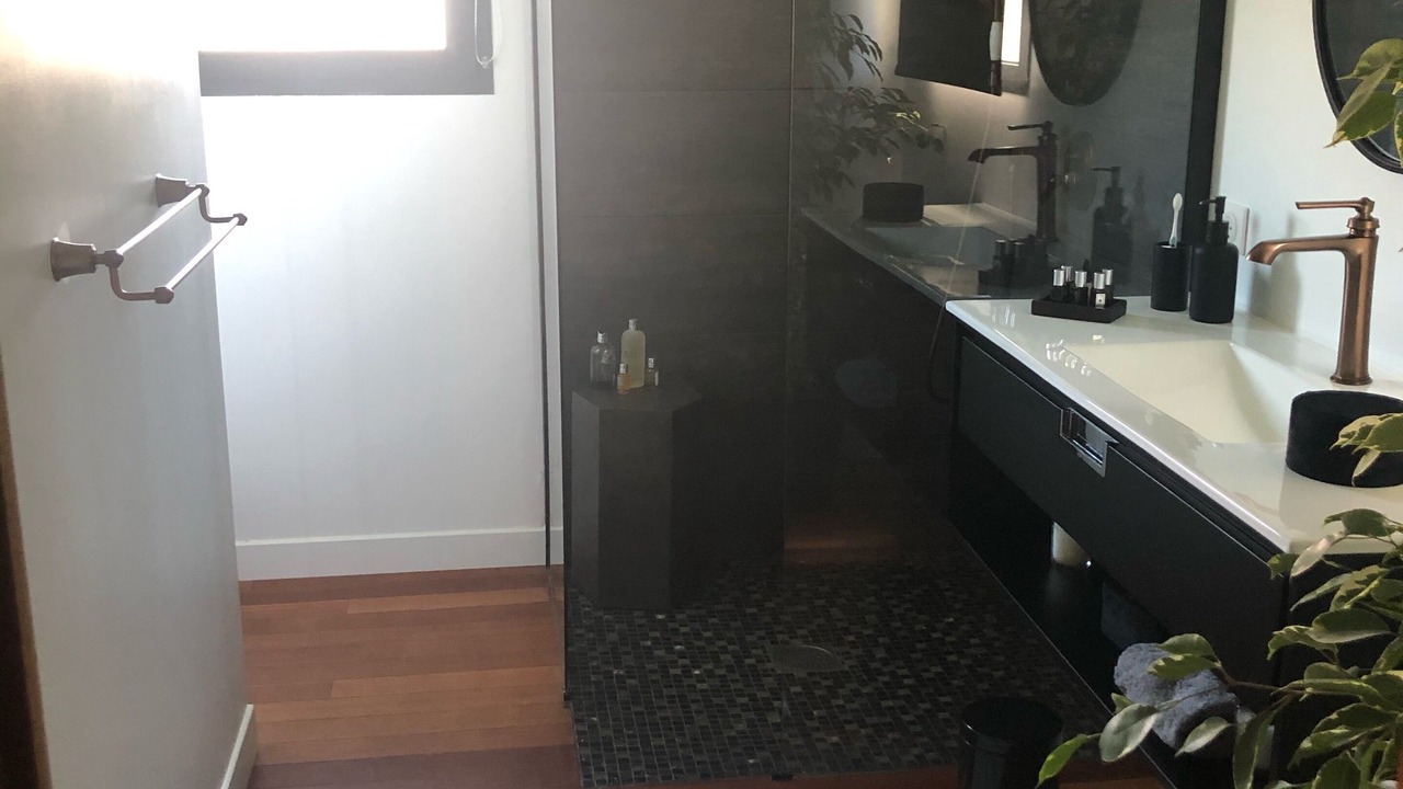 Photo of Bathroom in Saint-Vincent-de-Tyrosse