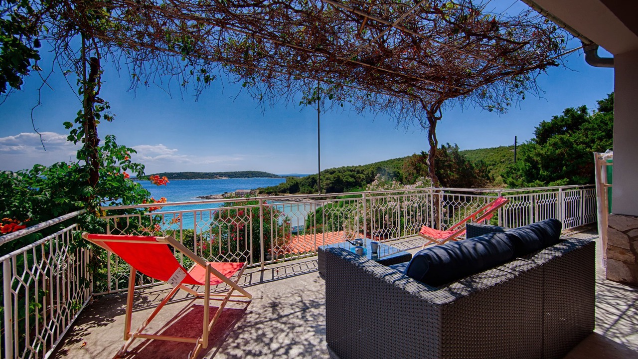 Photo of Patio Balcony in Milna
