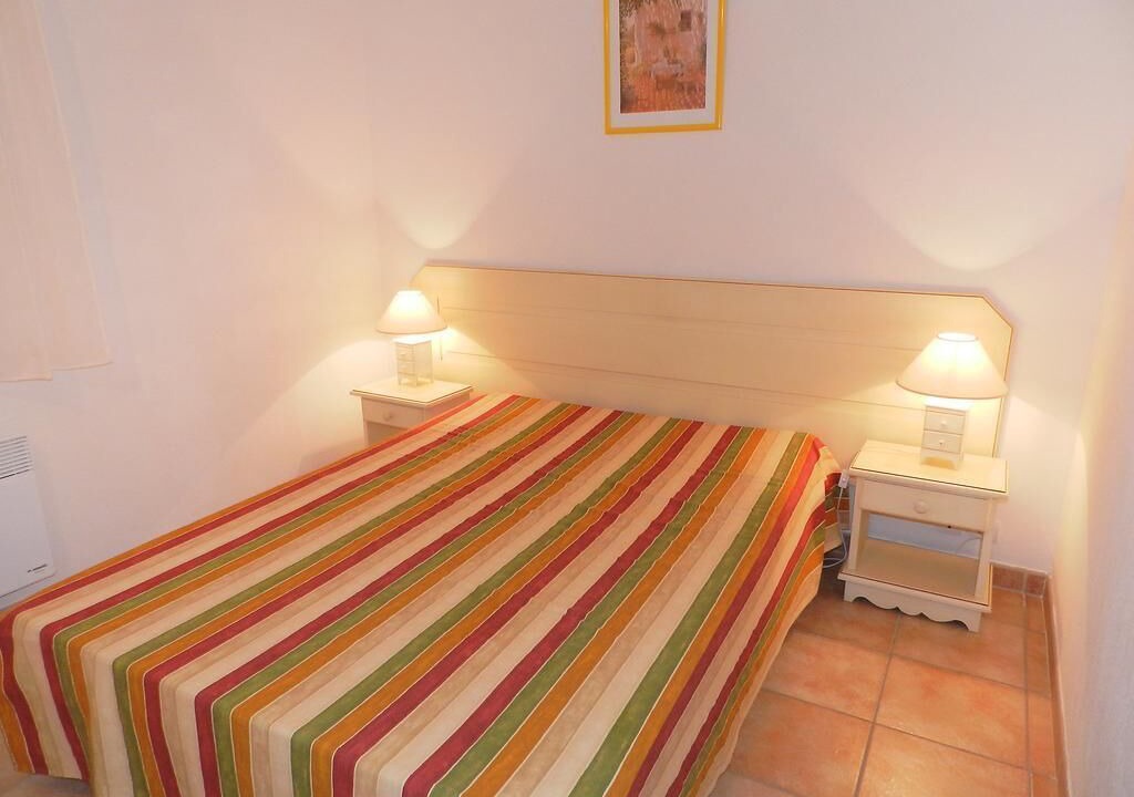 Photo of Bedroom in Homps