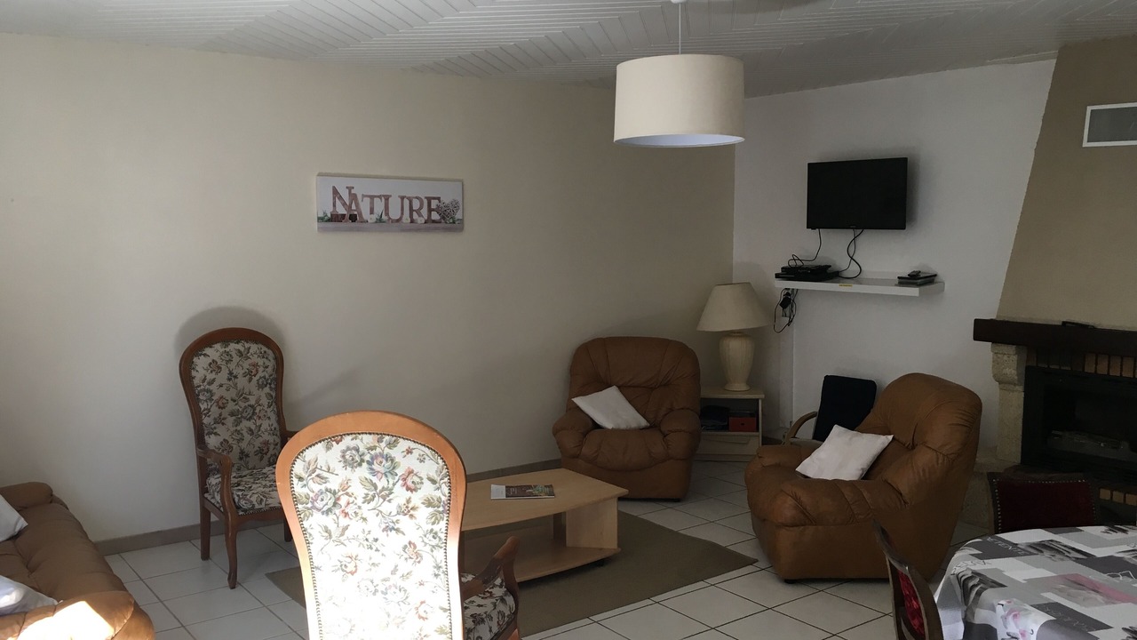 Photo of Livingroom in Castelnau-de-Montmiral