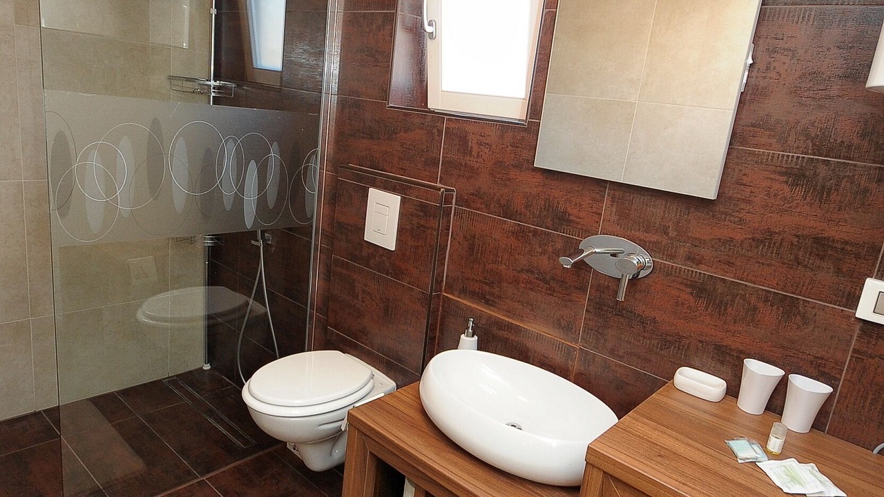 Photo of Bathroom in Gajana