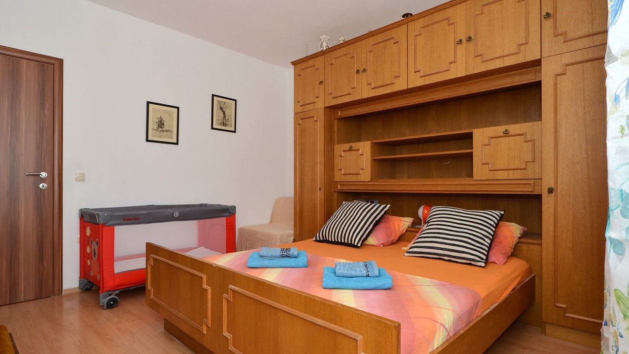 Photo of Bedroom in Okrug Gornji