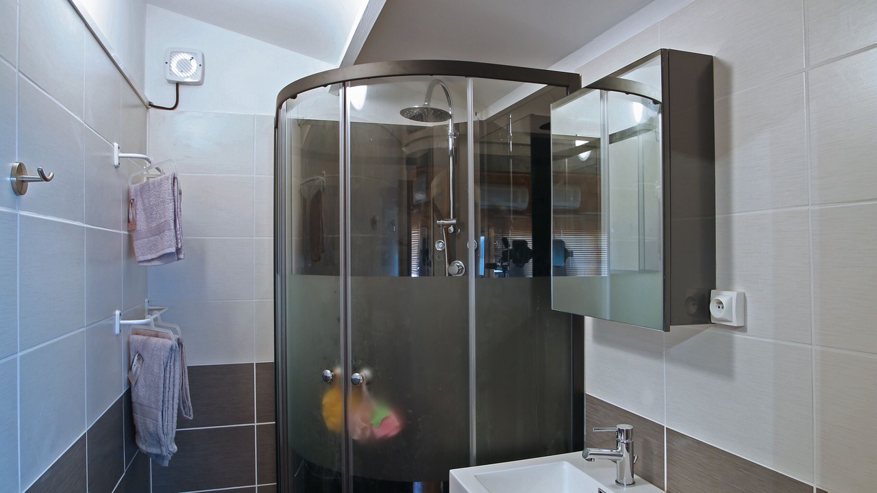 Photo of Bathroom in Camaret-sur-Aigues