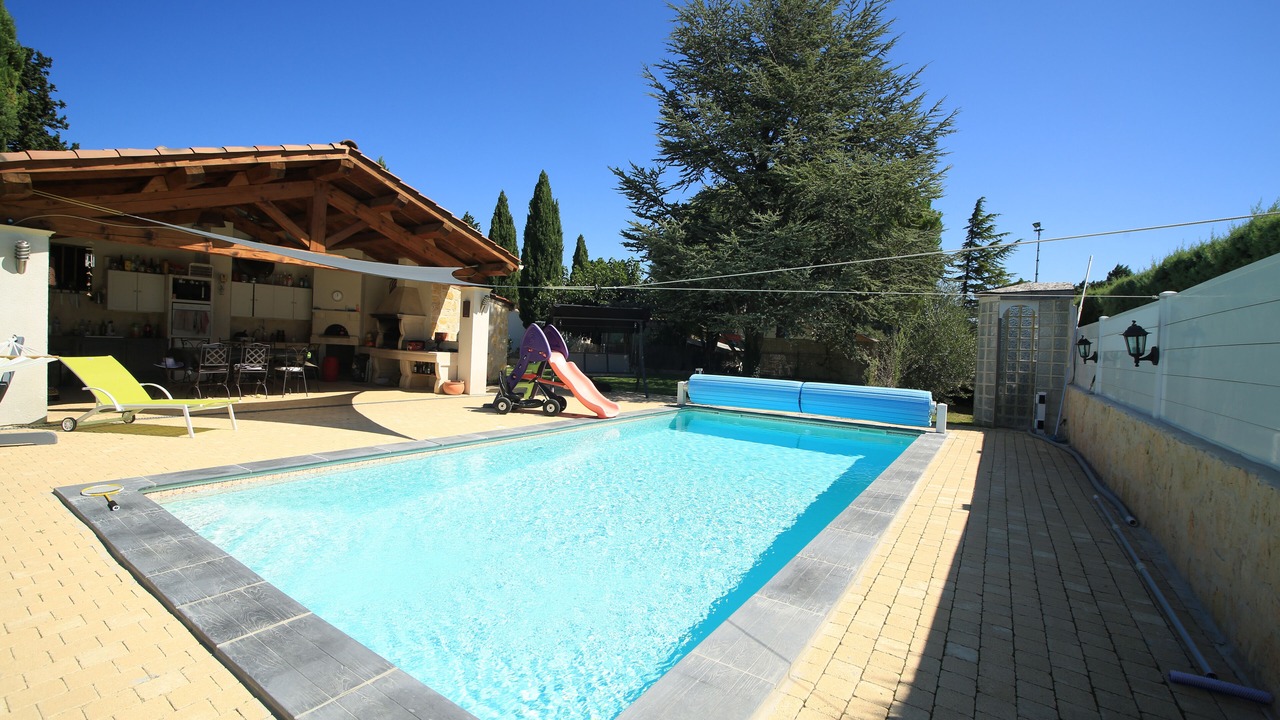 Photo of Outdoor in Camaret-sur-Aigues