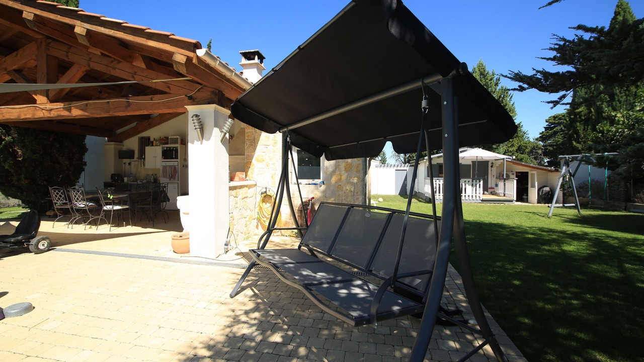 Photo of Outdoor in Camaret-sur-Aigues