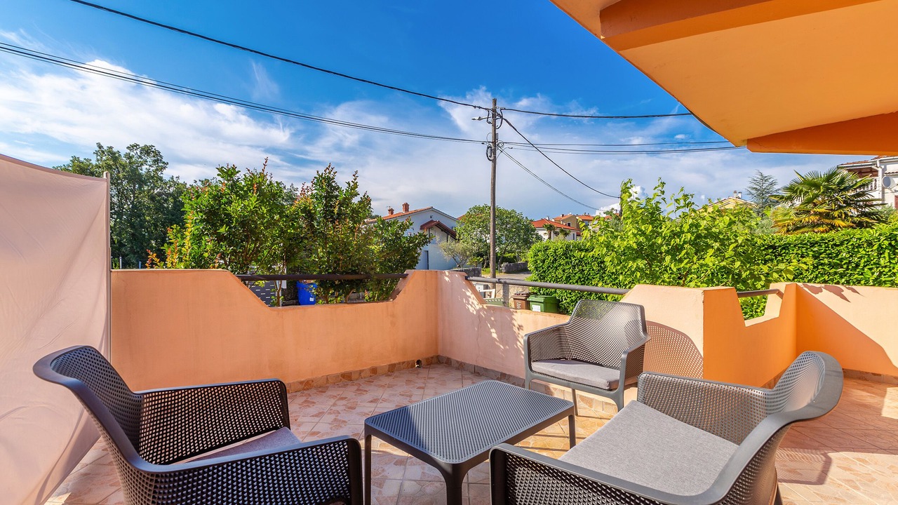 Photo of Patio Balcony in Malinska