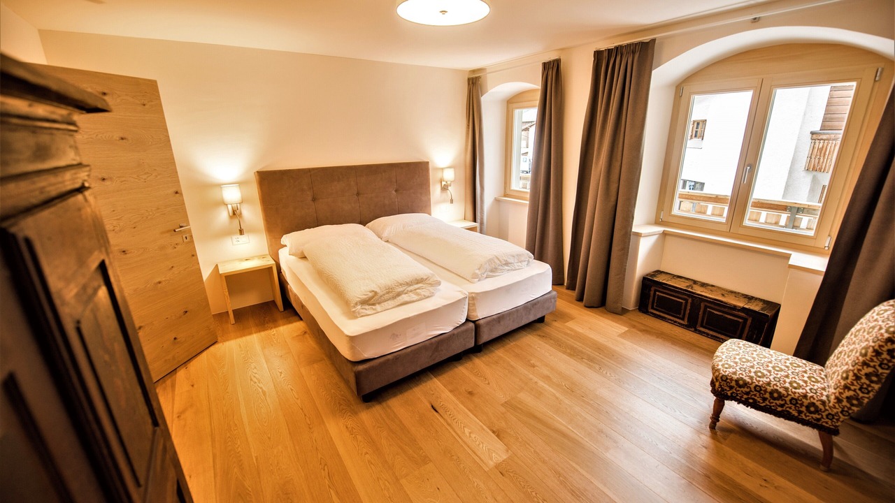 Photo of Bedroom in Mustair