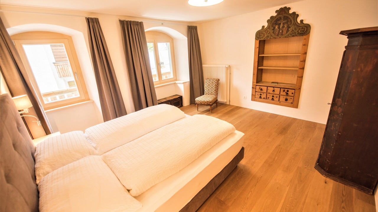 Photo of Bedroom in Mustair