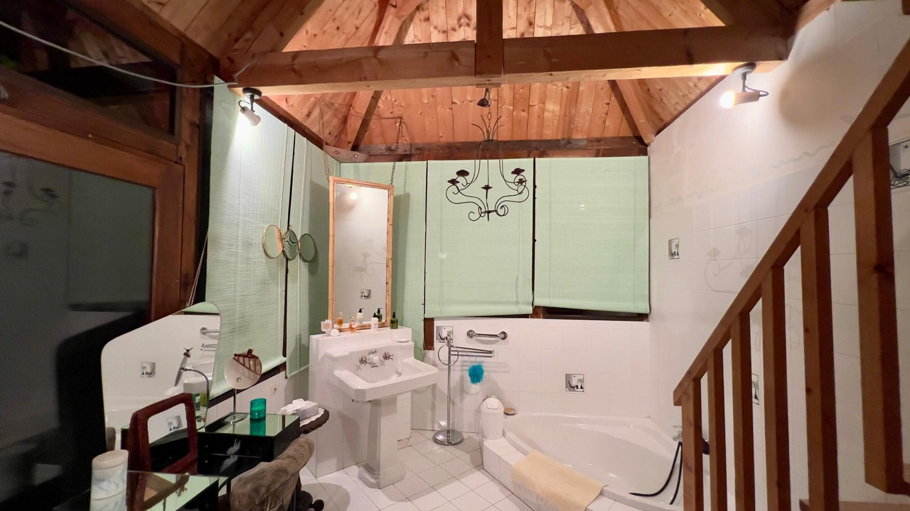 Photo of Bathroom in Sarrazac