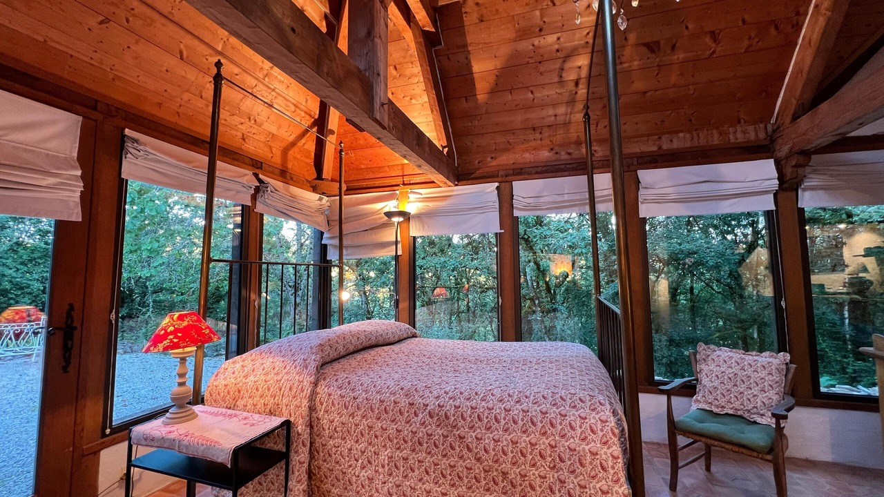 Photo of Bedroom in Sarrazac