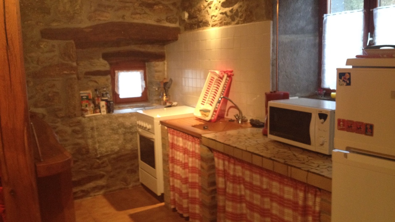 Photo of Kitchen in Saint-Julien-Puy-Laveze