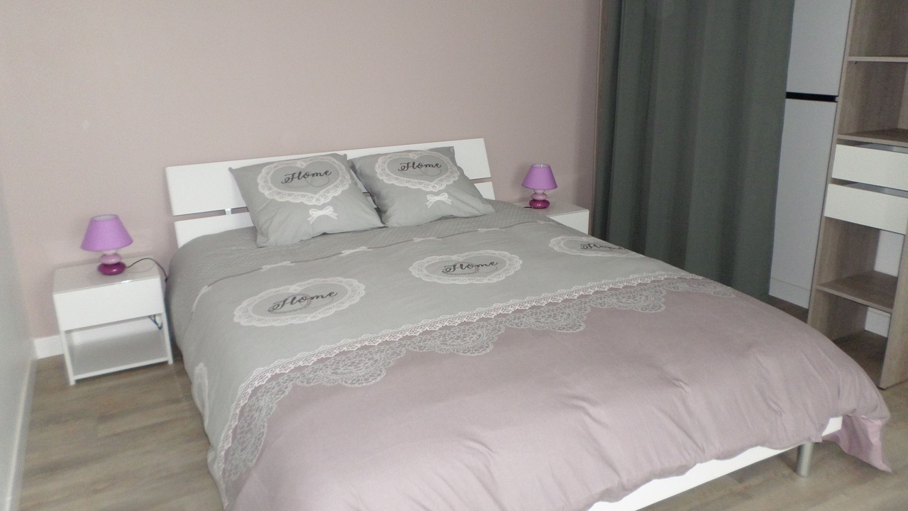 Photo of Bedroom in Loctudy