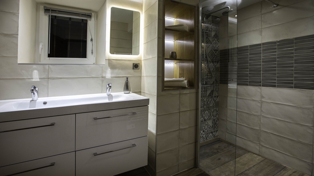 Photo of Bathroom in Bourg-Saint-Andeol