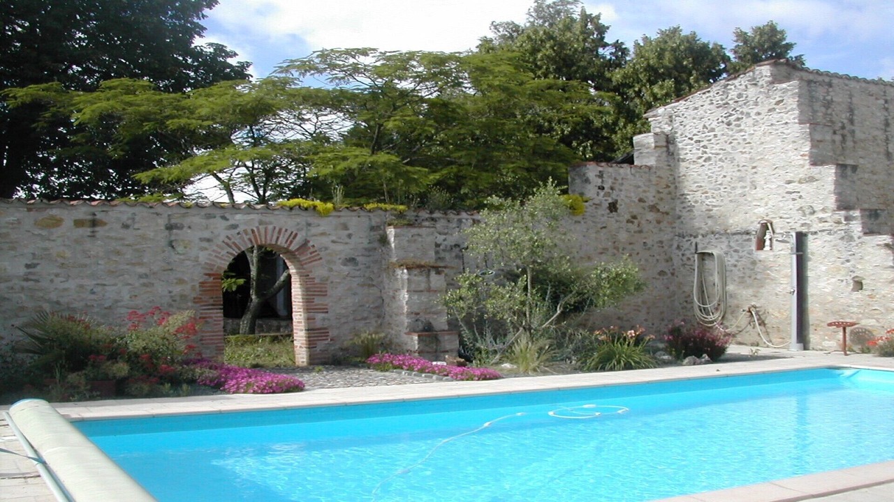 Photo of Outdoor in Lasgraisses