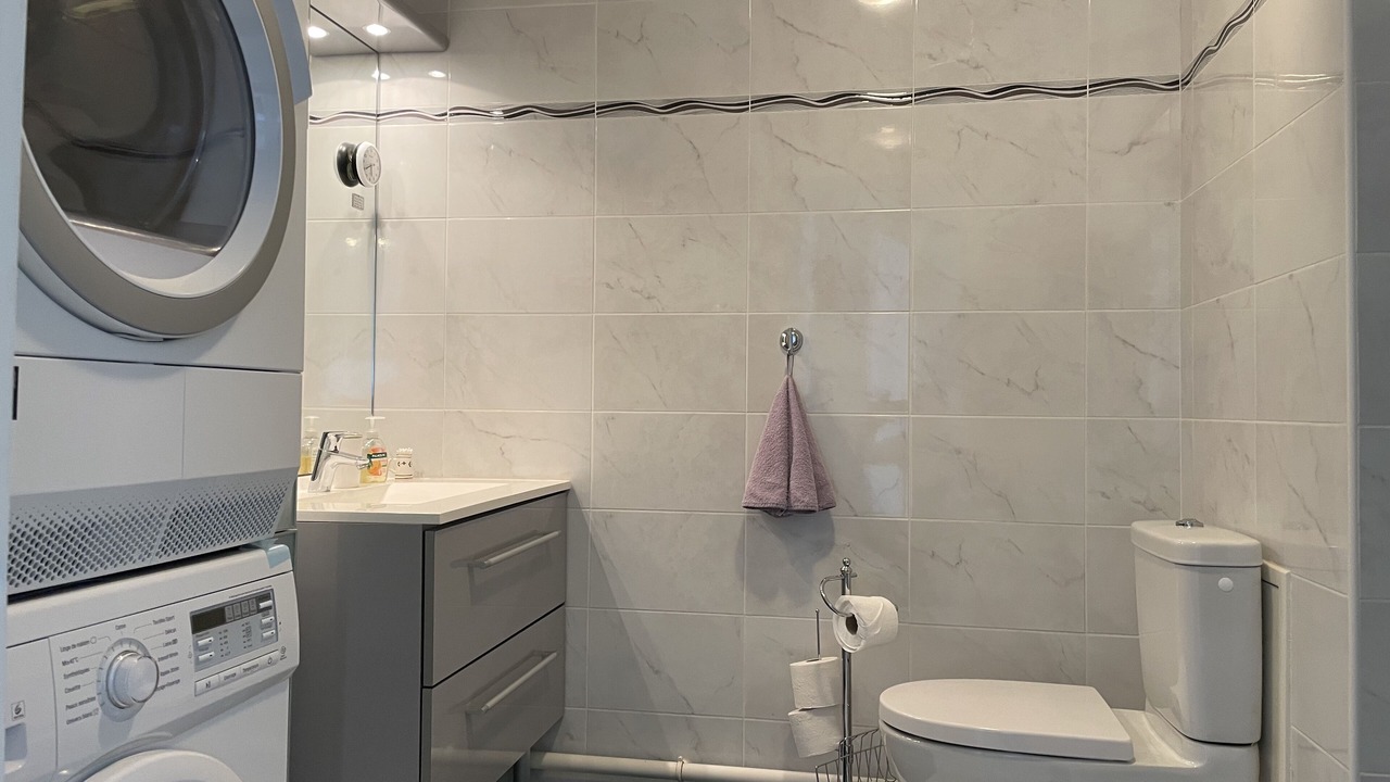 Photo of Bathroom in Saint-Ouen