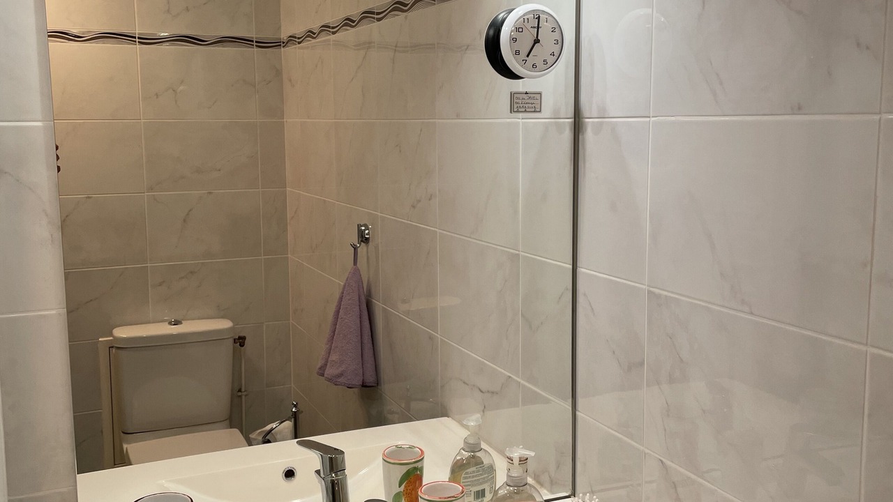 Photo of Bathroom in Saint-Ouen