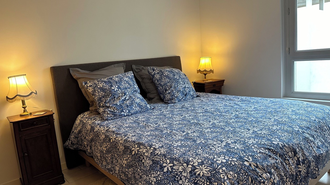 Photo of Bedroom in Saint-Ouen
