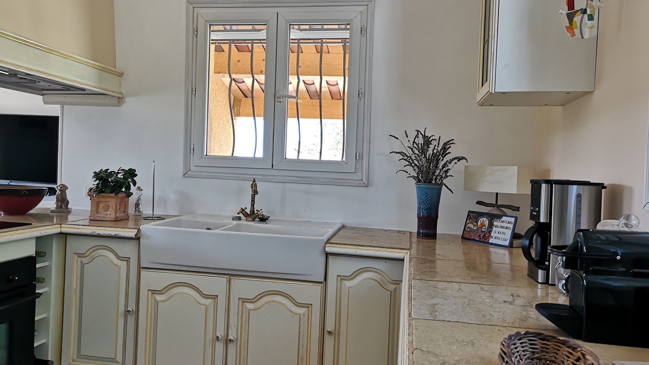 Photo of Kitchen in Ongles