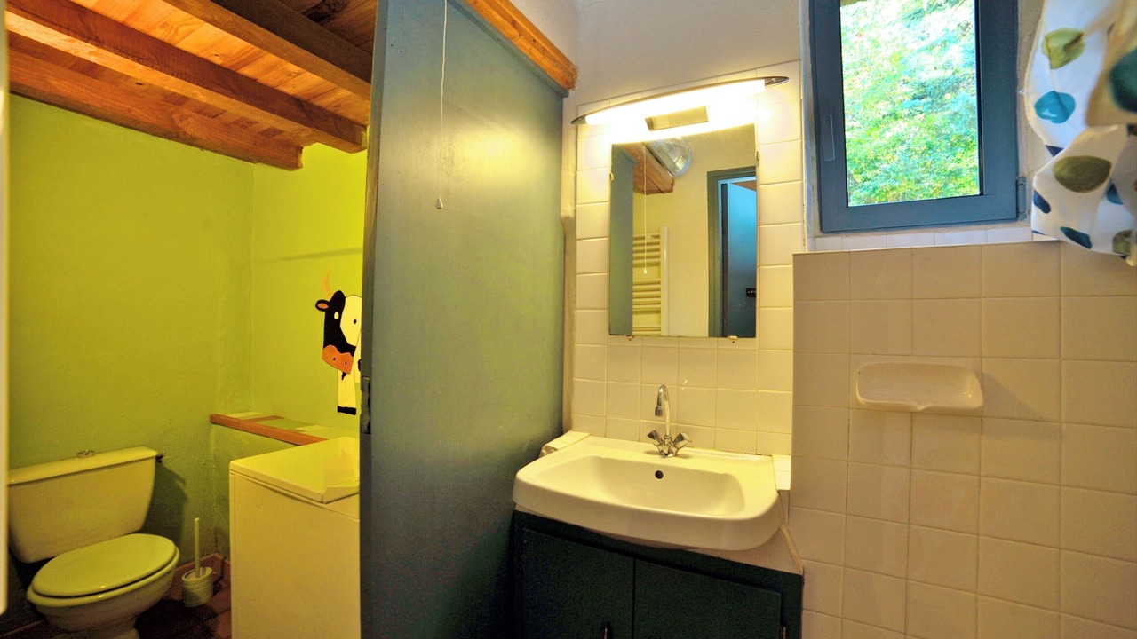 Photo of Bathroom in Aumessas